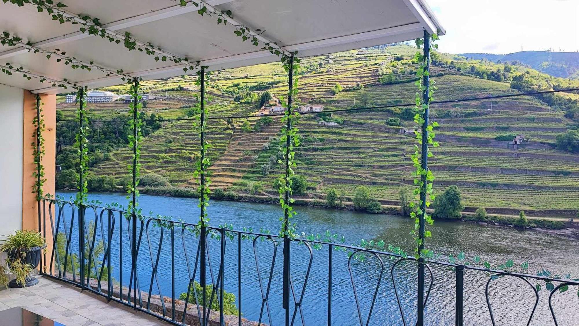 The River House Peso da Régua Exterior foto